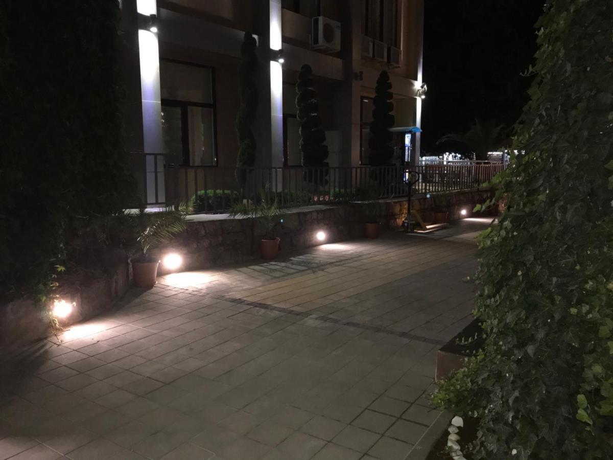 Raya Central Obzor Exterior foto